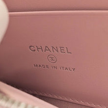画像をギャラリービューアに読み込む, CHANEL&lt;br &gt;コンパクトウォレット
