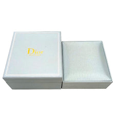 画像をギャラリービューアに読み込む, Christian Dior<br />ローズデヴァン
