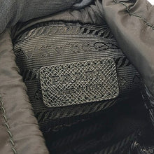 画像をギャラリービューアに読み込む, PRADA&lt;br &gt;Re-Nylon スマートフォンケース
