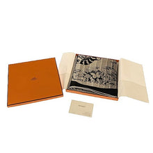 画像をギャラリービューアに読み込む, HERMES&lt;br &gt;カレ90 ジャングル・ラブ
