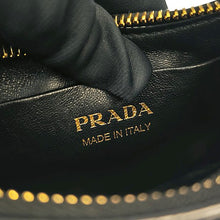 画像をギャラリービューアに読み込む, PRADA<br >アーケ ミニ ショルダーバッグ
