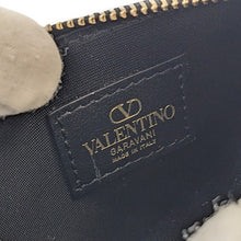 画像をギャラリービューアに読み込む, VALENTINO&lt;br &gt;ロックスタッズ カードホルダー
