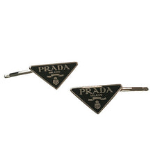画像をギャラリービューアに読み込む, PRADA<br >メタル ヘアピン
