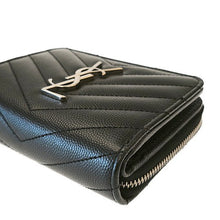画像をギャラリービューアに読み込む, SAINT LAURENT<br >モノグラム コンパクト ジップアラウンド ウォレット
