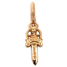 画像をギャラリービューアに読み込む, CHROME HEARTS&lt;br /&gt;ダガー スタックチャーム
