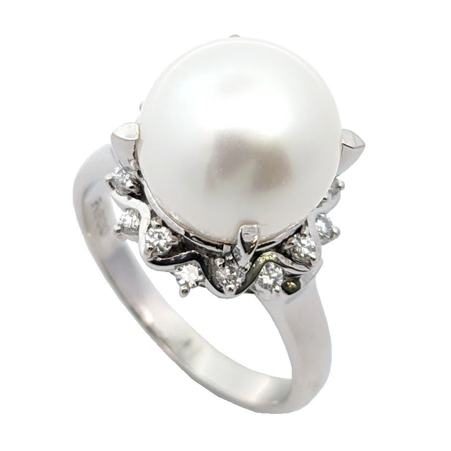 Pt900<br />パール×ダイヤモンド リング