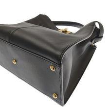 画像をギャラリービューアに読み込む, FENDI<br >ピーカブー エックスライト ミディアム
