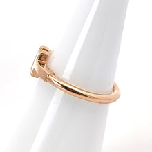 画像をギャラリービューアに読み込む, Tiffany&amp;Co.<br />Tワイヤー
