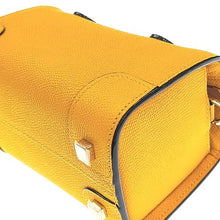 画像をギャラリービューアに読み込む, Valextra&lt;br &gt;バビラ マイクロ
