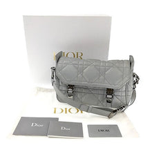 画像をギャラリービューアに読み込む, Christian Dior&lt;br &gt;ディオールキャンプ ショルダーバッグ
