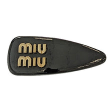 画像をギャラリービューアに読み込む, MIUMIU&lt;br &gt;パテントレザー ヘアクリップ
