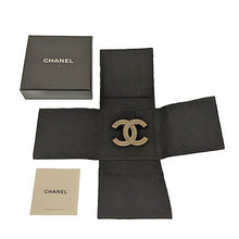 画像をギャラリービューアに読み込む, CHANEL&lt;br &gt;ココマーク ブローチ
