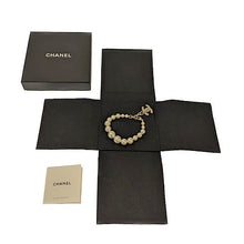 画像をギャラリービューアに読み込む, CHANEL&lt;br &gt;パール ブレスレット
