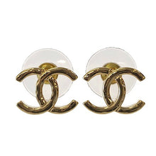 画像をギャラリービューアに読み込む, CHANEL<br >ココマーク ピアス
