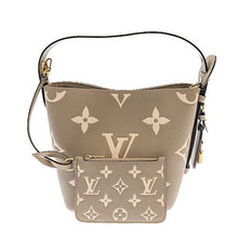 画像をギャラリービューアに読み込む, Louis Vuitton&lt;br &gt;オール・インBB
