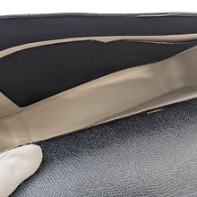 画像をギャラリービューアに読み込む, Valextra&lt;br &gt;Vライン ショルダーバッグ
