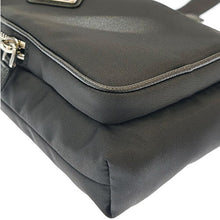 画像をギャラリービューアに読み込む, PRADA&lt;br &gt;Re-Nylon スマートフォンケース
