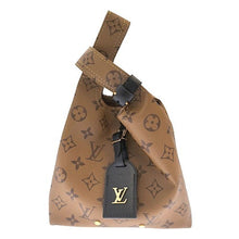 画像をギャラリービューアに読み込む, Louis Vuitton<br >アトランティスBB
