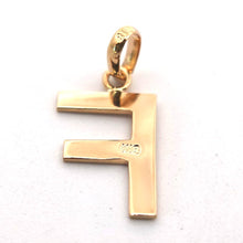 画像をギャラリービューアに読み込む, K18<br />イニシャルFペンダント
