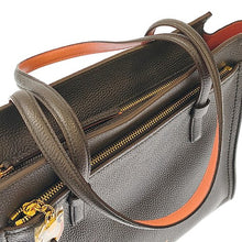 画像をギャラリービューアに読み込む, Ferrgamo&lt;br &gt;エイミー
