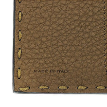 画像をギャラリービューアに読み込む, FENDI&lt;br &gt;セレリア カードケース
