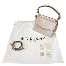 画像をギャラリービューアに読み込む, GIVENCHY<br >ミスティック 2WAYバッグ
