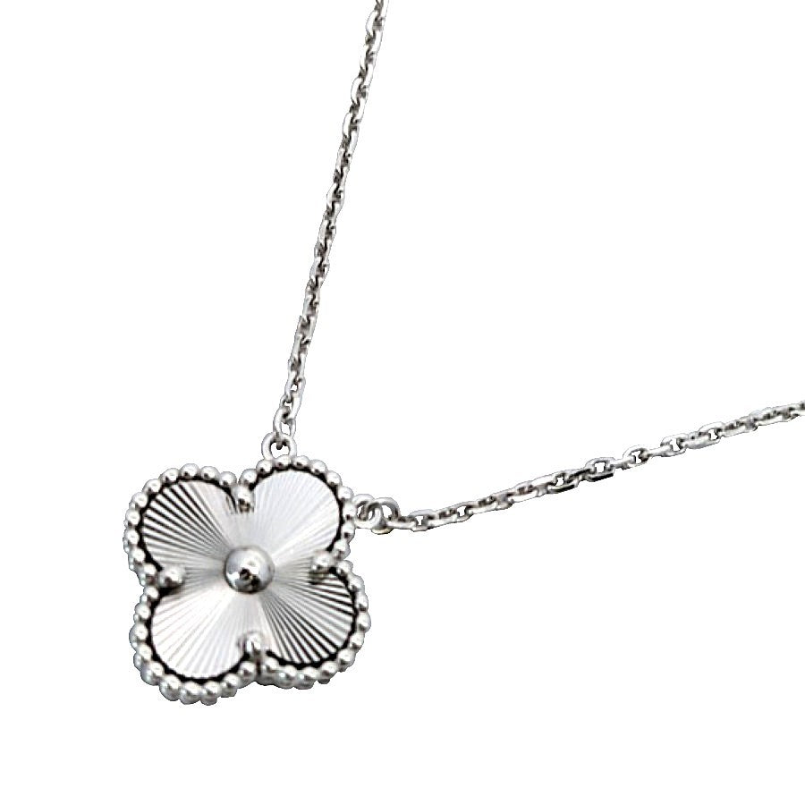 Van Cleef＆Arpels<br />ヴィンテージアルハンブラ ギョーシェ