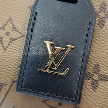 画像をギャラリービューアに読み込む, Louis Vuitton<br >アトランティスBB
