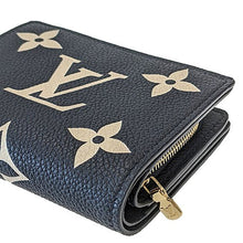 画像をギャラリービューアに読み込む, Louis Vuitton&lt;br &gt;ポルトフォイユ・クレア
