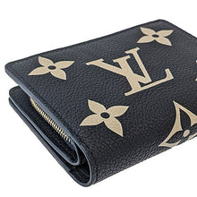 画像をギャラリービューアに読み込む, Louis Vuitton&lt;br &gt;ポルトフォイユ・クレア
