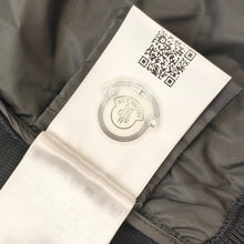画像をギャラリービューアに読み込む, MONCLER<br >カーディガン トリコ
