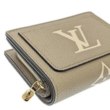 画像をギャラリービューアに読み込む, Louis Vuitton&lt;br &gt;ポルトフォイユ・クレア
