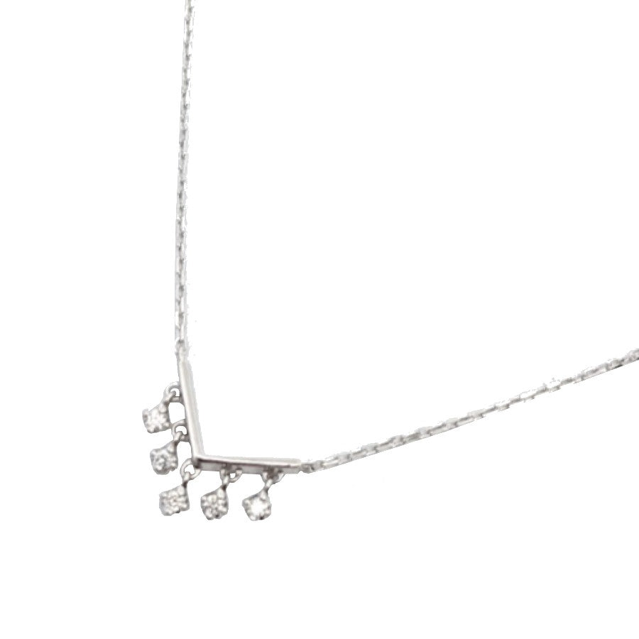 Vendome<br />ダイヤモンドVモチーフネックレス