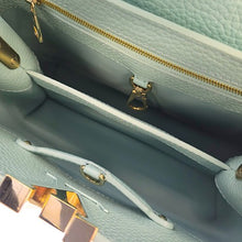 画像をギャラリービューアに読み込む, Louis Vuitton<br >カプシーヌBB
