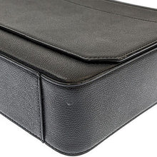 画像をギャラリービューアに読み込む, Valextra&lt;br &gt;Vライン ショルダーバッグ
