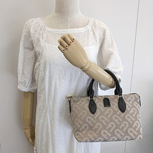 画像をギャラリービューアに読み込む, FURLA&lt;br &gt;2WAYバッグ

